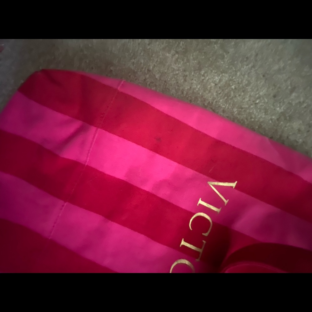 Victoria Secret Tote - Picture 2 of 8